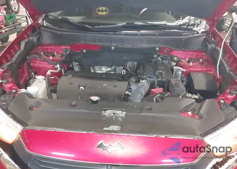 2016 Mitsubishi Outlander Sport 2.0 Es z USA, uszkodzony, nr VIN JA4AP3AU1GZ065202